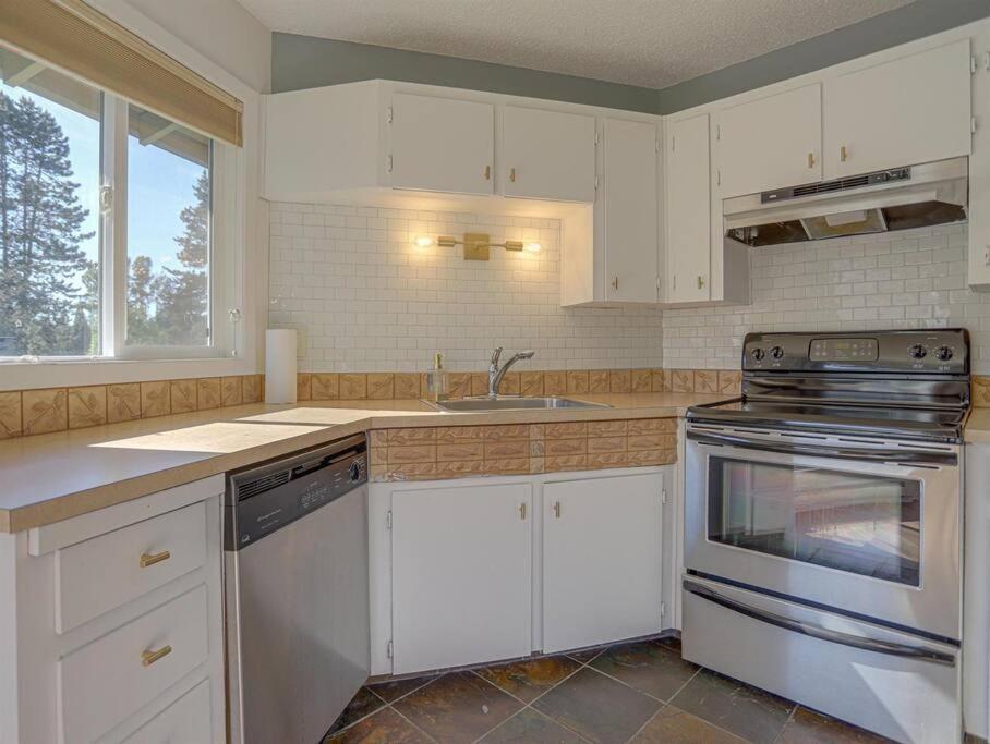 Ski-Mount Hood Charm-Welches,Golf And Ski Resort Condo,W&D, Wifi,Near Woods,Hiking,Fishing Mount Hood Village Buitenkant foto