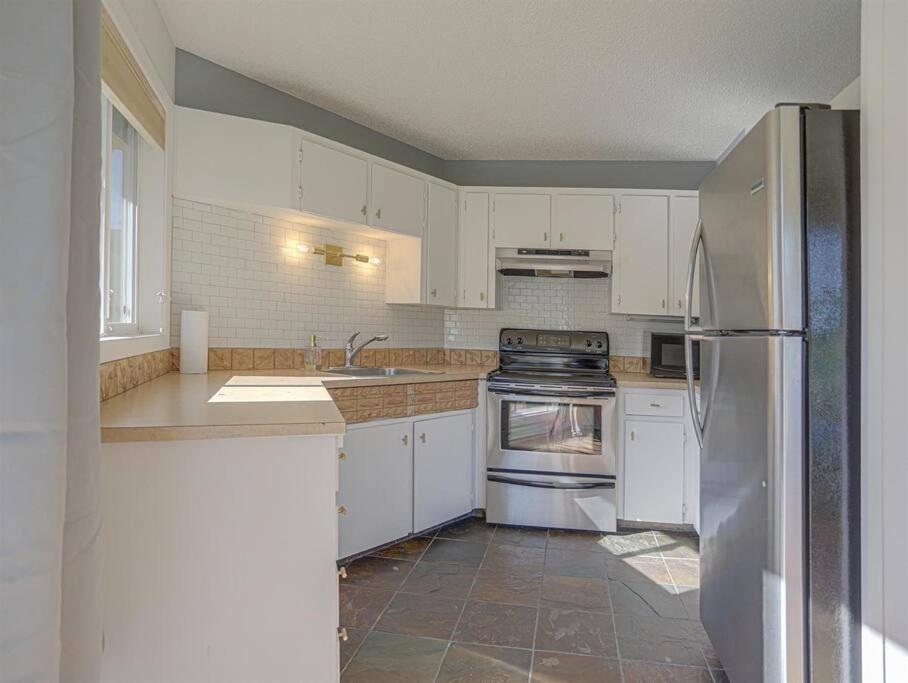 Ski-Mount Hood Charm-Welches,Golf And Ski Resort Condo,W&D, Wifi,Near Woods,Hiking,Fishing Mount Hood Village Buitenkant foto